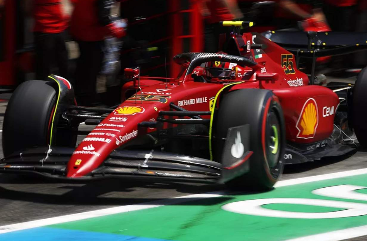 Sainz thinks criticism of Ferrari’s F1 strategy “unfair”