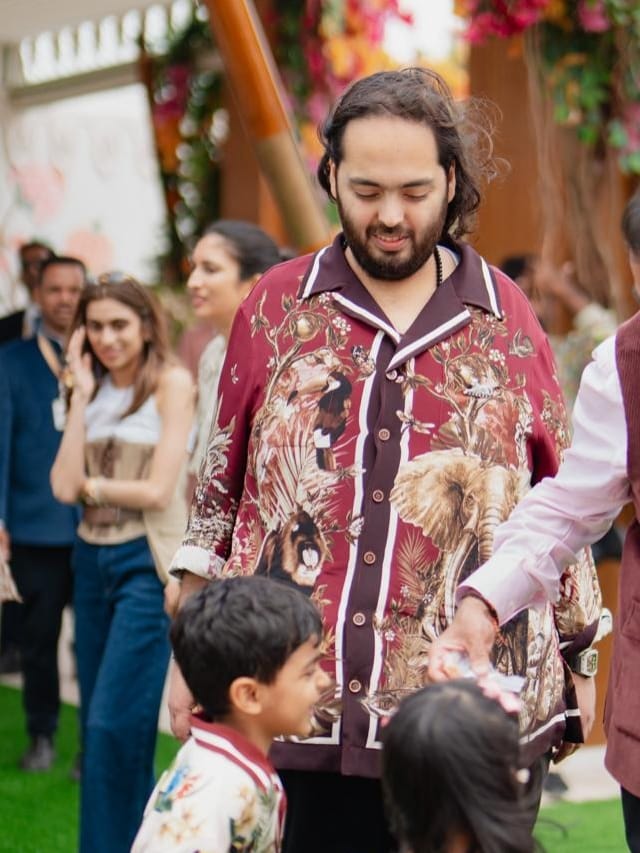 Mark Zuckerberg’s wife asked Anant Ambani about his Rs 15 crore watch